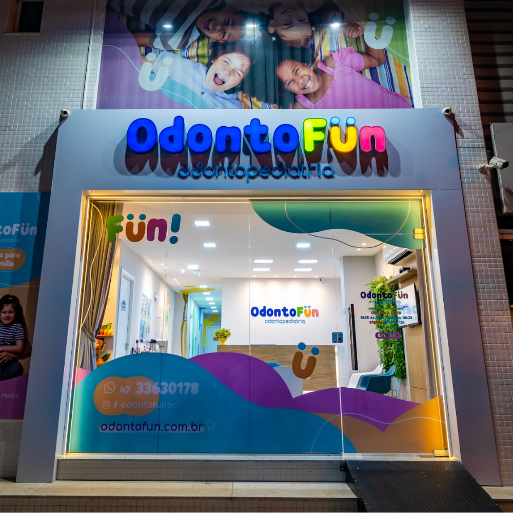 Dra. Bruna Luiza - Clinica OdontoFun - Balneário Camboriú - SC